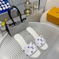 Louis Vuitton Slippers